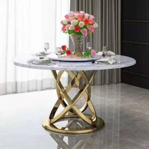 โต๊ะทานข้าว