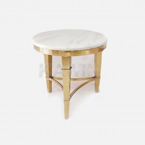 โต๊ะกลาง