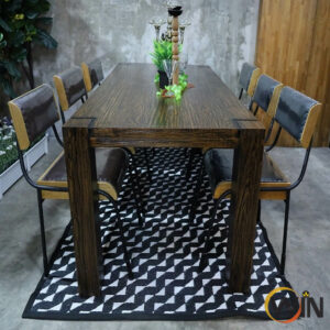 โต๊ะทานข้าว